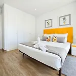Rocha Honey Glow Appartement *