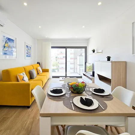 Apartment Rocha Honey Glow