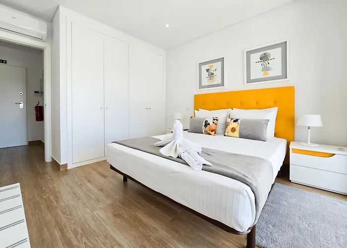 Rocha Honey Glow Портиман